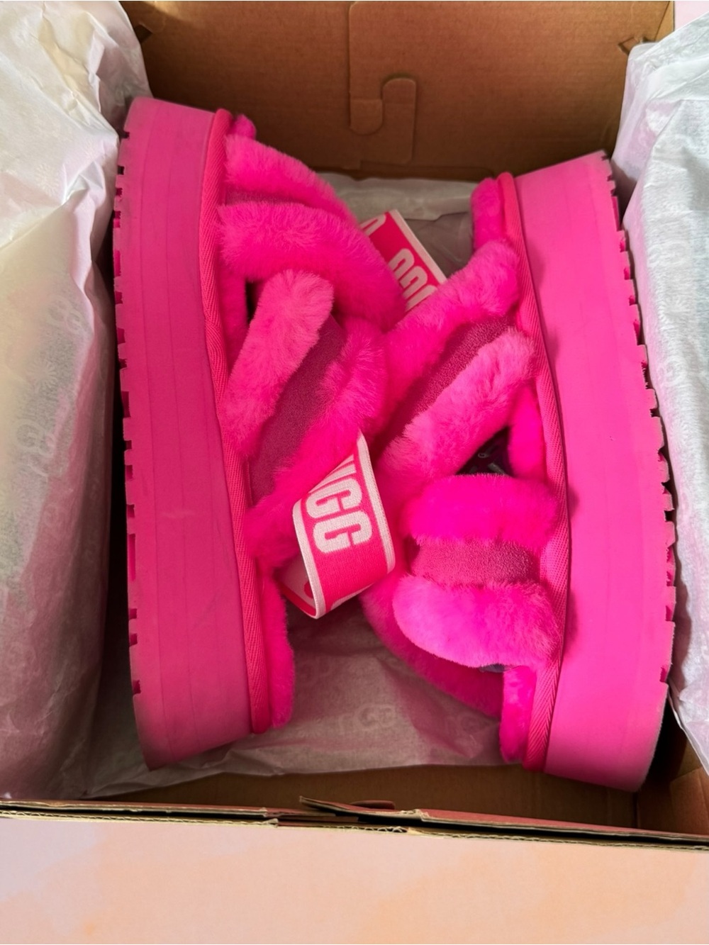 UGG Disco Cross Slide Taffy Pink Platform Sandals Slippers Slingback Size 7 - Picture 3 of 16